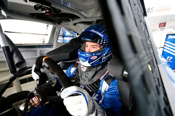 Stenhouse Ready to Rebound in New Hampshire