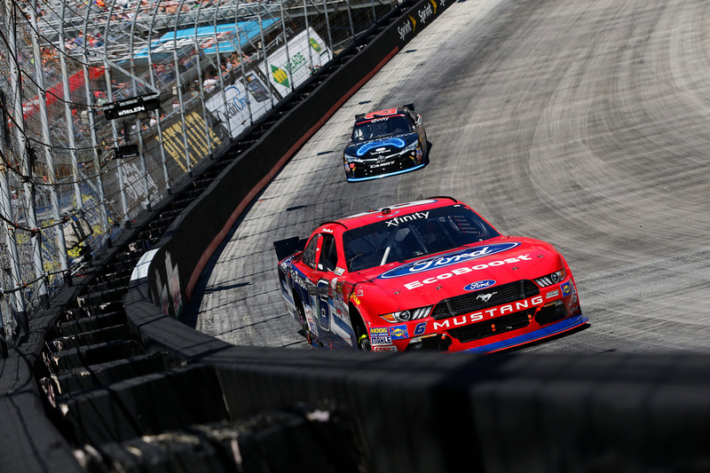 Flat Tire Leads to 25th-Place Finish for Wallace in Bristol