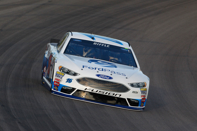 Biffle Rebounds from Flat Tire to Finish 25th at Kansas