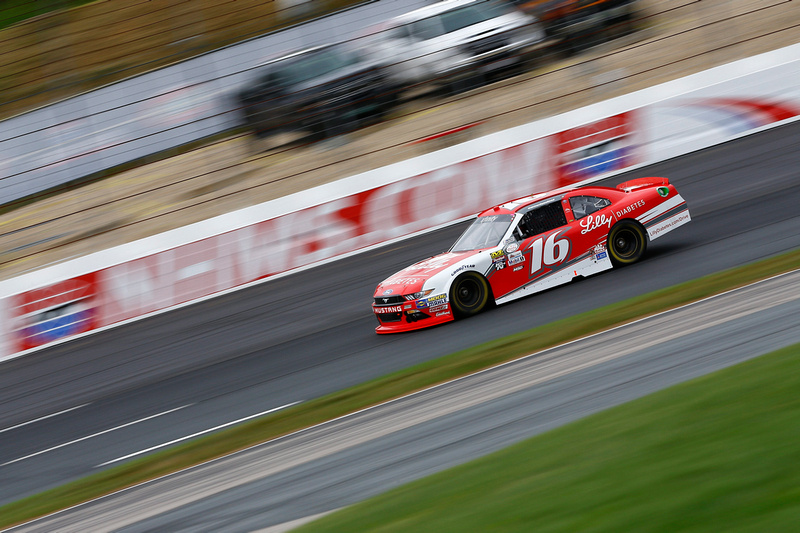 Reed Finishes 14th at Loudon