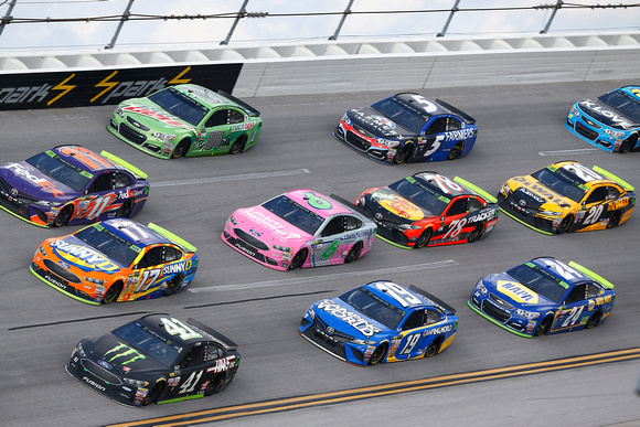 Multi-Car Incident Collects Stenhouse Jr. at Talladega Superspeedway