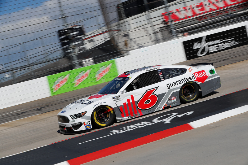 Newman Finishes 19th in Rollercoaster Race at Martinsville