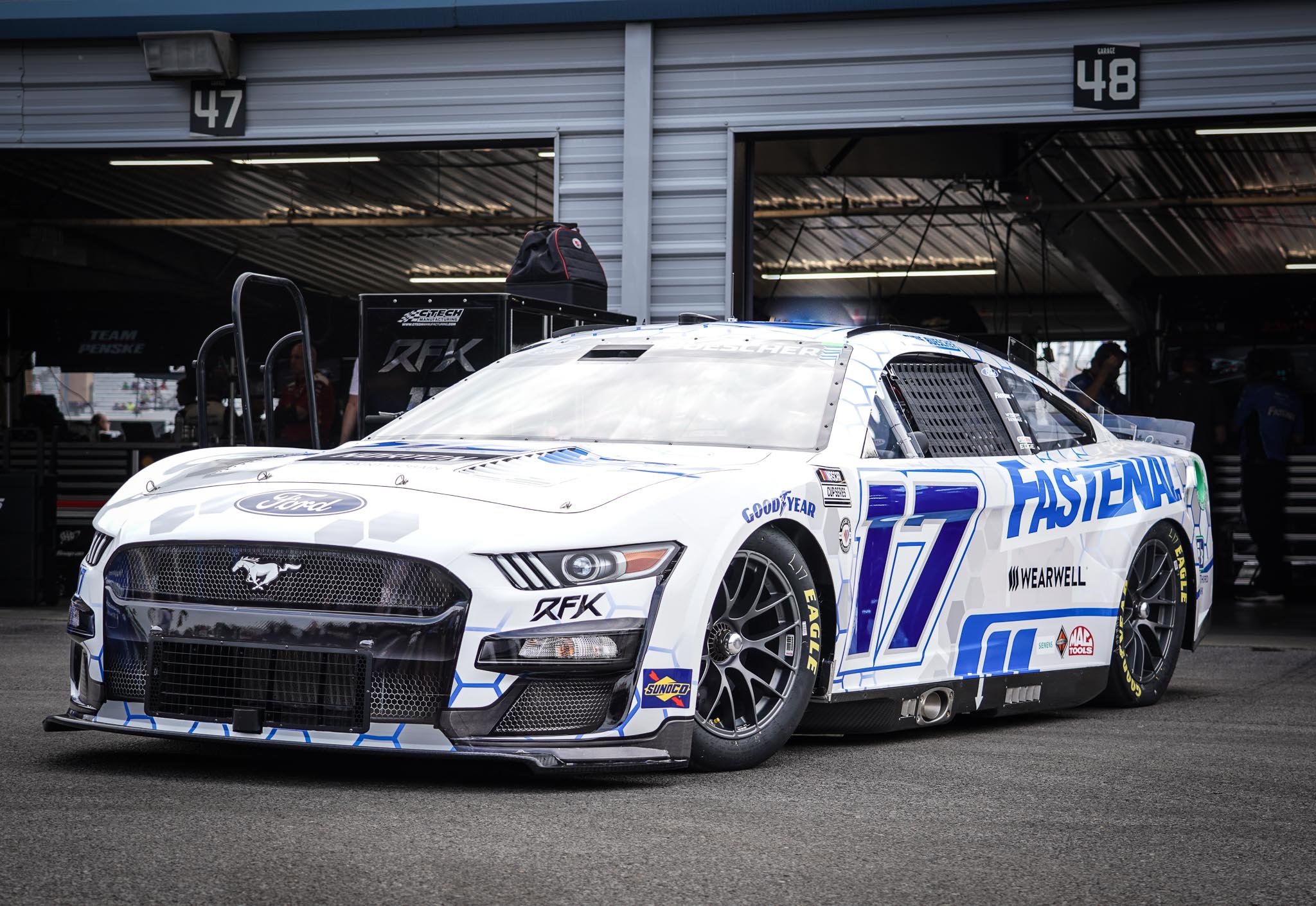 Buescher Finishes 18th in Fastenal Ford in Nashville
