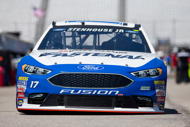 Stenhouse Jr. Sets Sights on Chicago