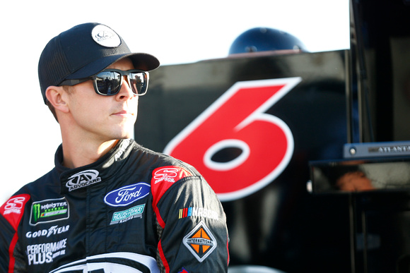 Mechanical Issue Ends Bayne’s Night Early in Atlanta