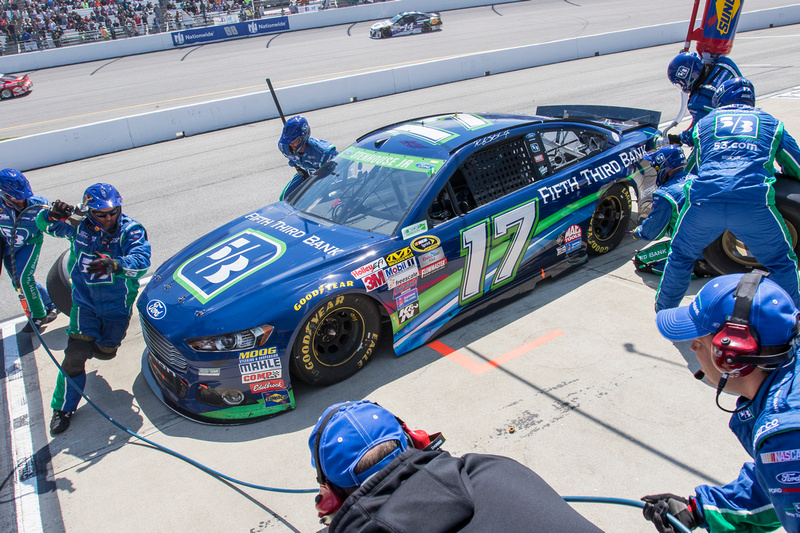 Stenhouse Jr. Finishes 28th At Richmond