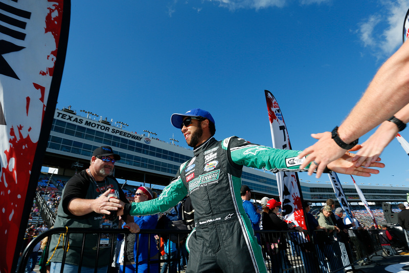 Flat-Tire Leads to 19th-Place Finish for Bubba Wallace in Texas