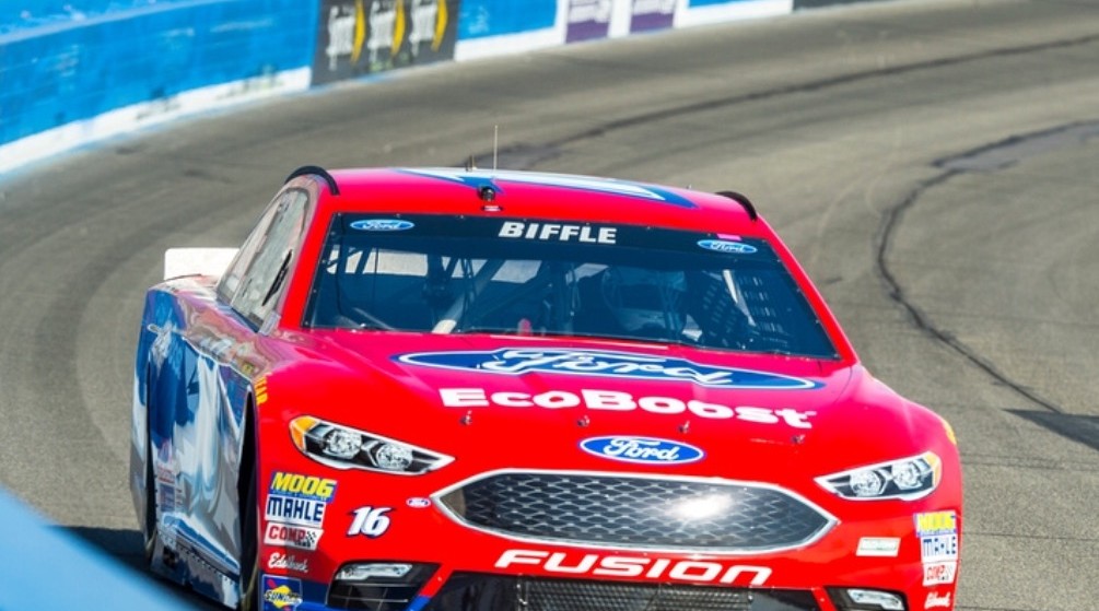 Mechanical Issue Leads to 37th-Place Finish for Biffle at Fontana