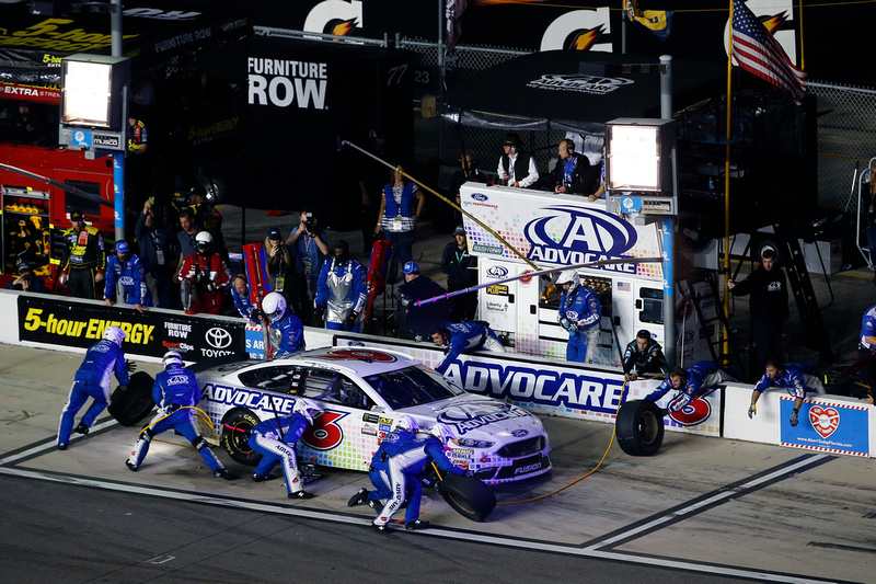 Bayne Finishes 19th in Phoenix