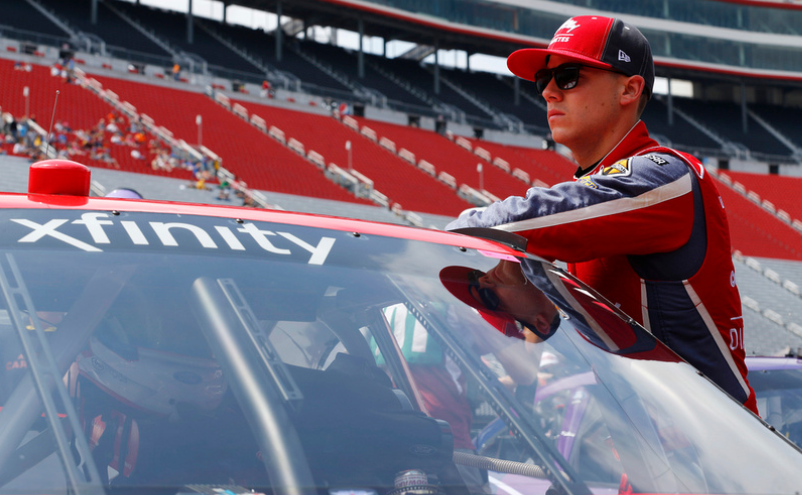 Flat Tire Ends Reed’s Day Early at Bristol