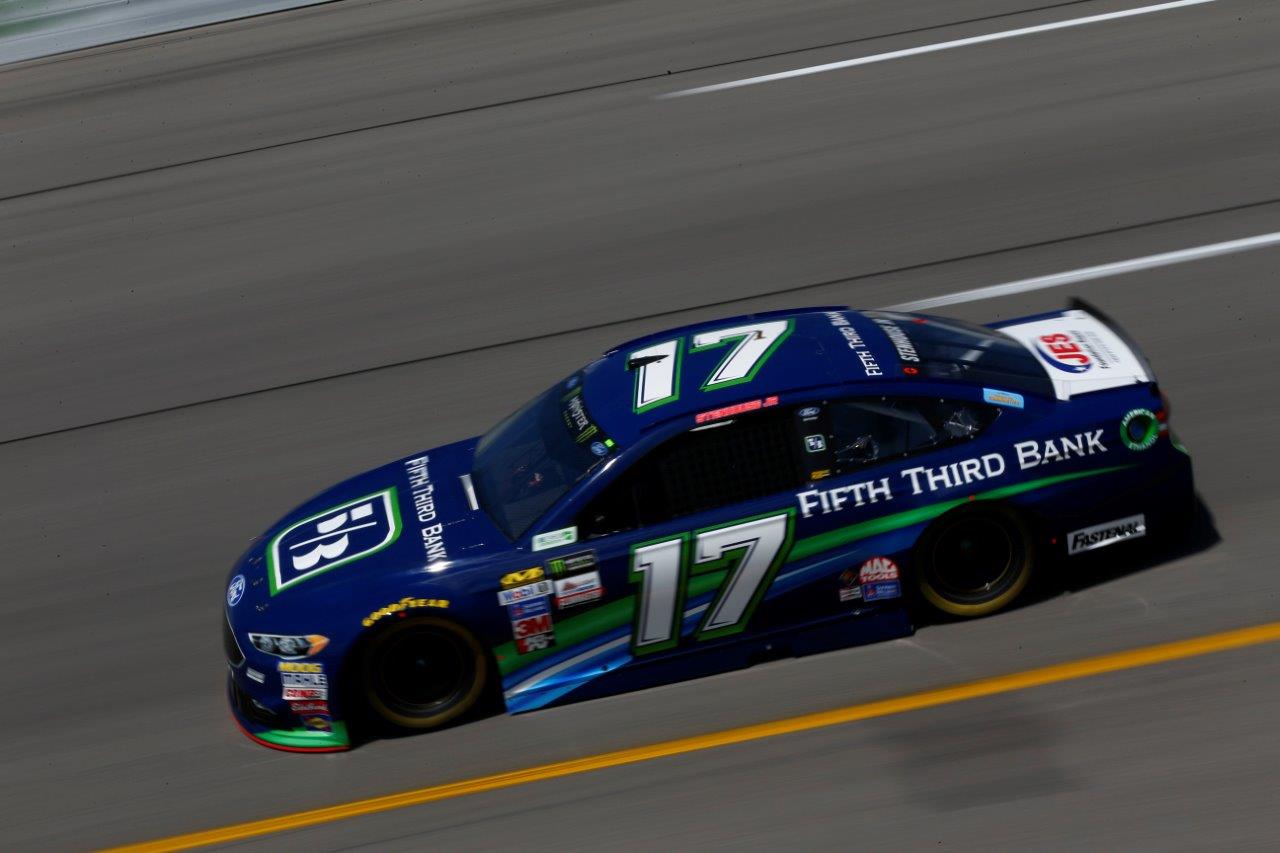 Stenhouse Jr. Scores Second Top-Five of the Season at Richmond