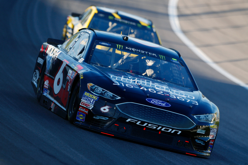 Bayne Scores Hard-Fought Top-10 Finish in Kansas