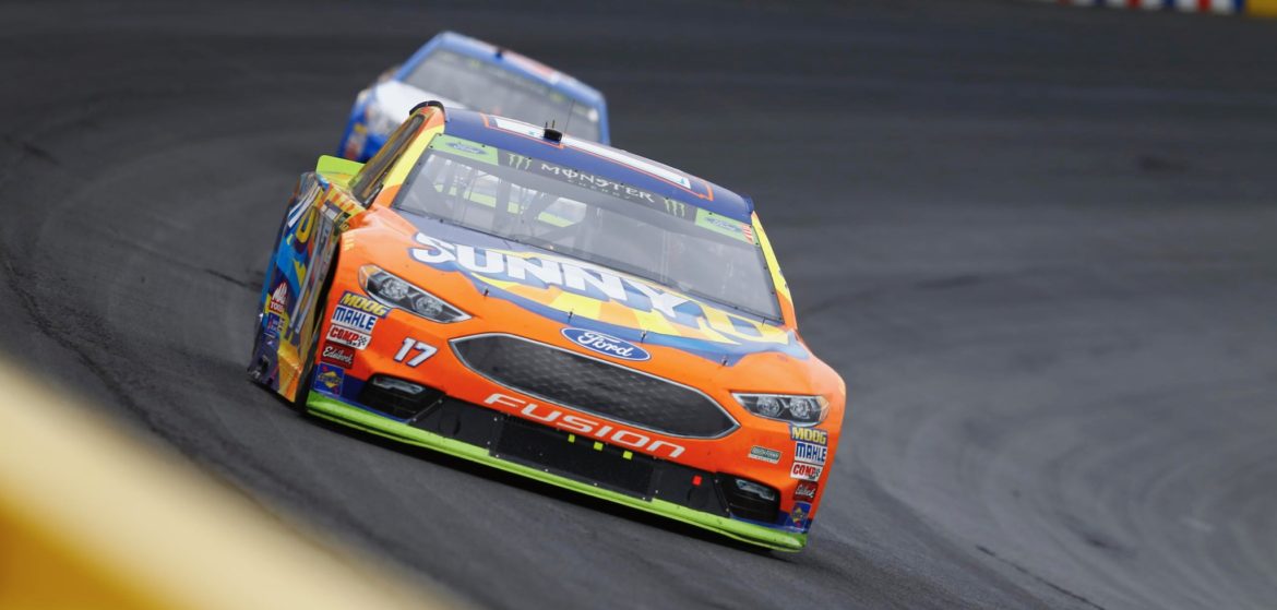 Stenhouse Jr. Drives SunnyD Ford to a 13th-Place Finish in First Race of the Round of 12