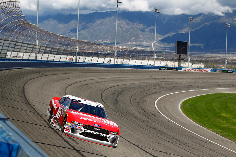 Power Steering Issue Results in 17th-Place Finish for Reed at Fontana