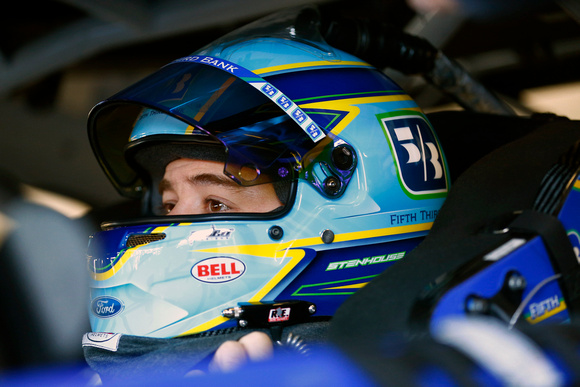 Stenhouse Talks Sponsor News and Richmond on ‘Jack’s Garage’