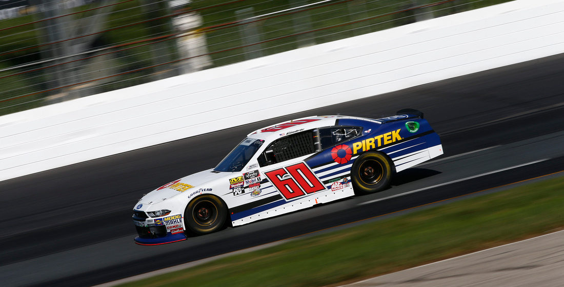 Cindric Crashes Late, Finishes 17th at New Hampshire