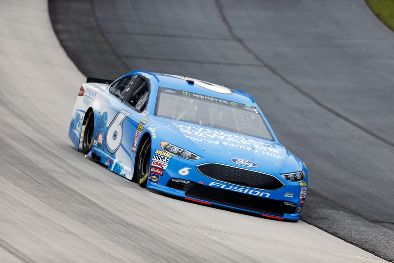 Kenseth Finishes 20th at the ‘Monster Mile’