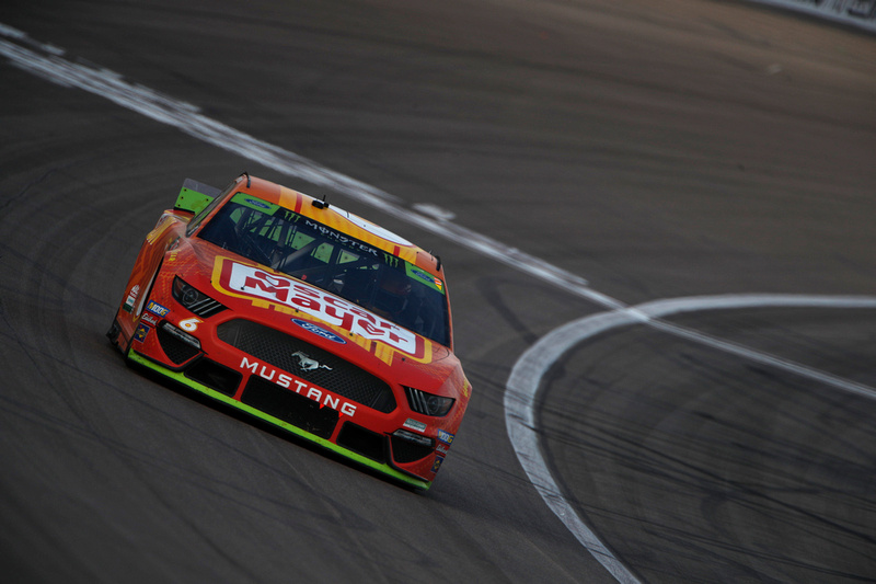 Newman Drives to Top-10 Finish at Las Vegas