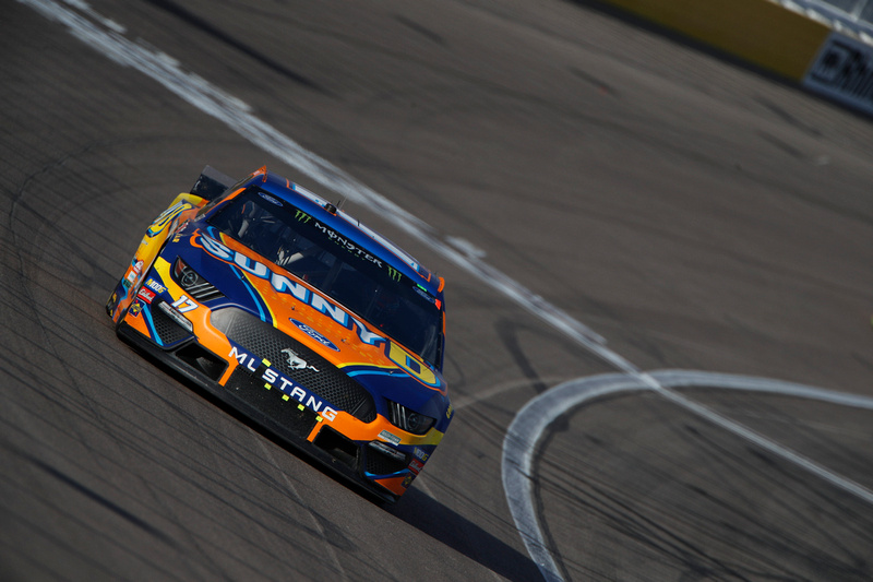 Ricky Stenhouse Jr. – Charlotte Advance