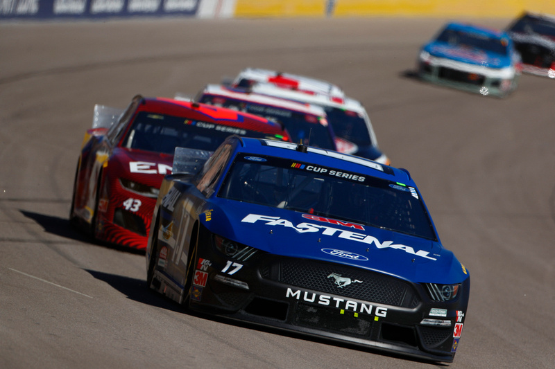 Buescher Scores 14th-Place Finish at Las Vegas