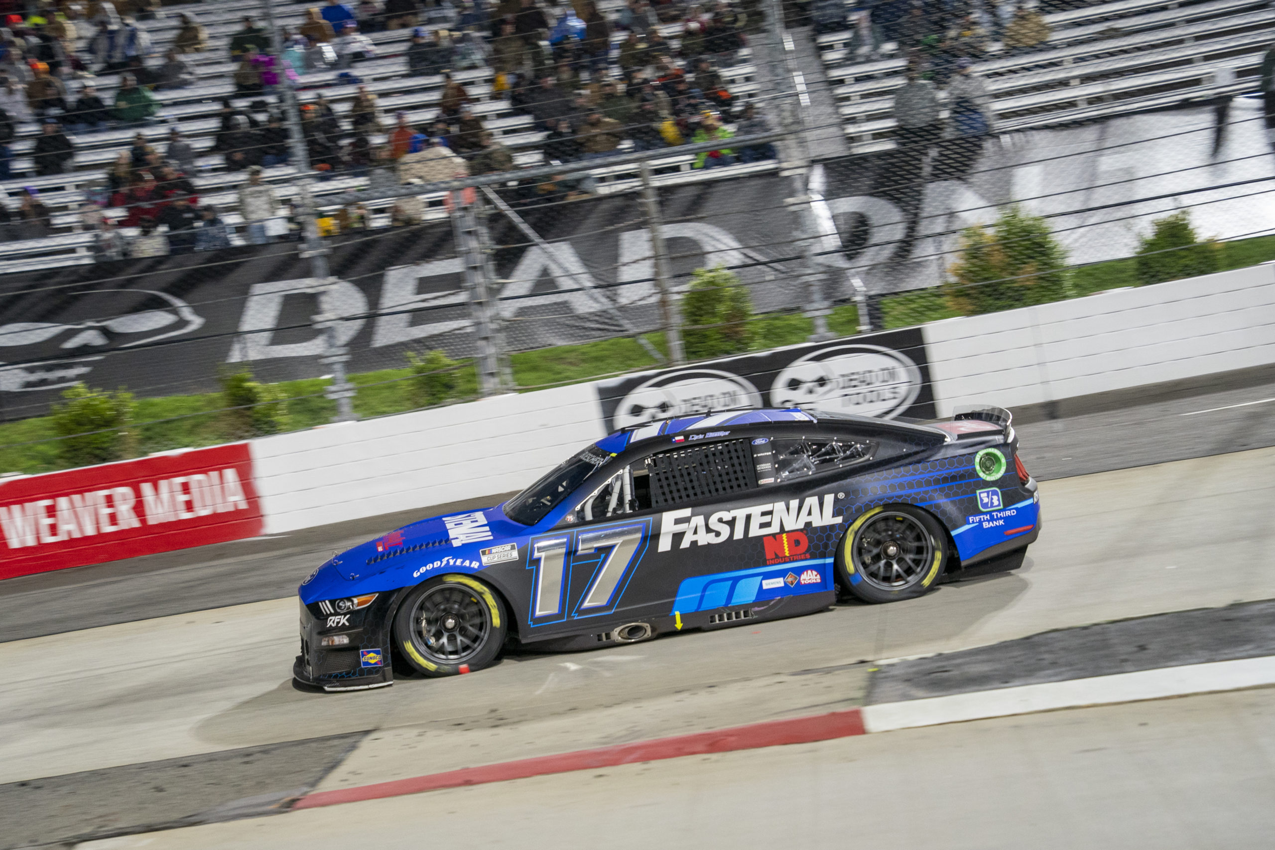 Buescher Earns 15th-Place Finish in Martinsville Night Race