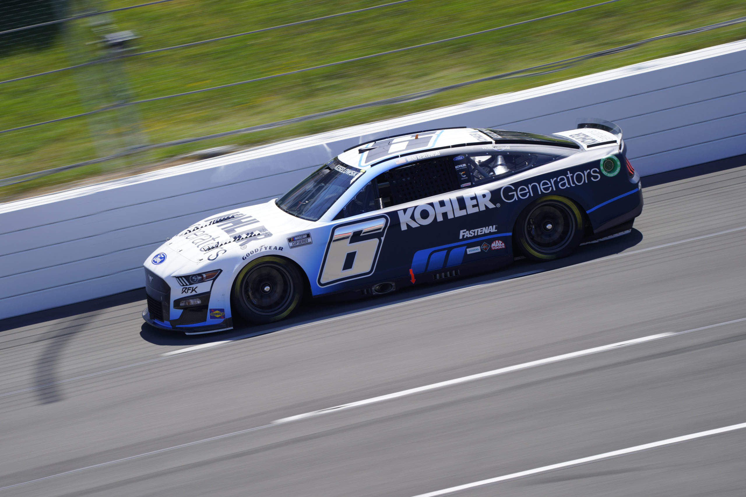 Keselowski Finishes 14th in Pocono