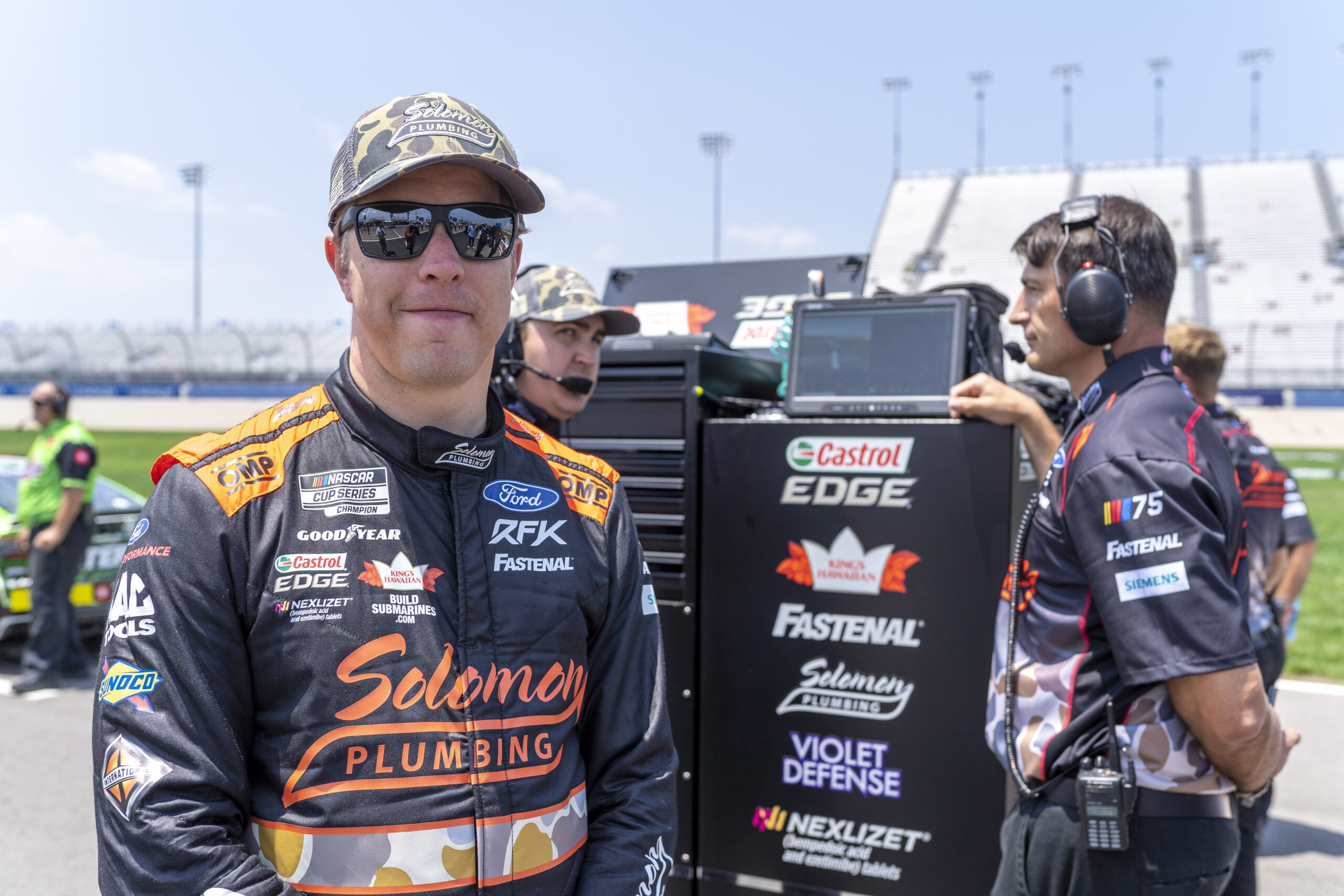 Keselowski Battles Back for 11th-Place Finish in Nashville