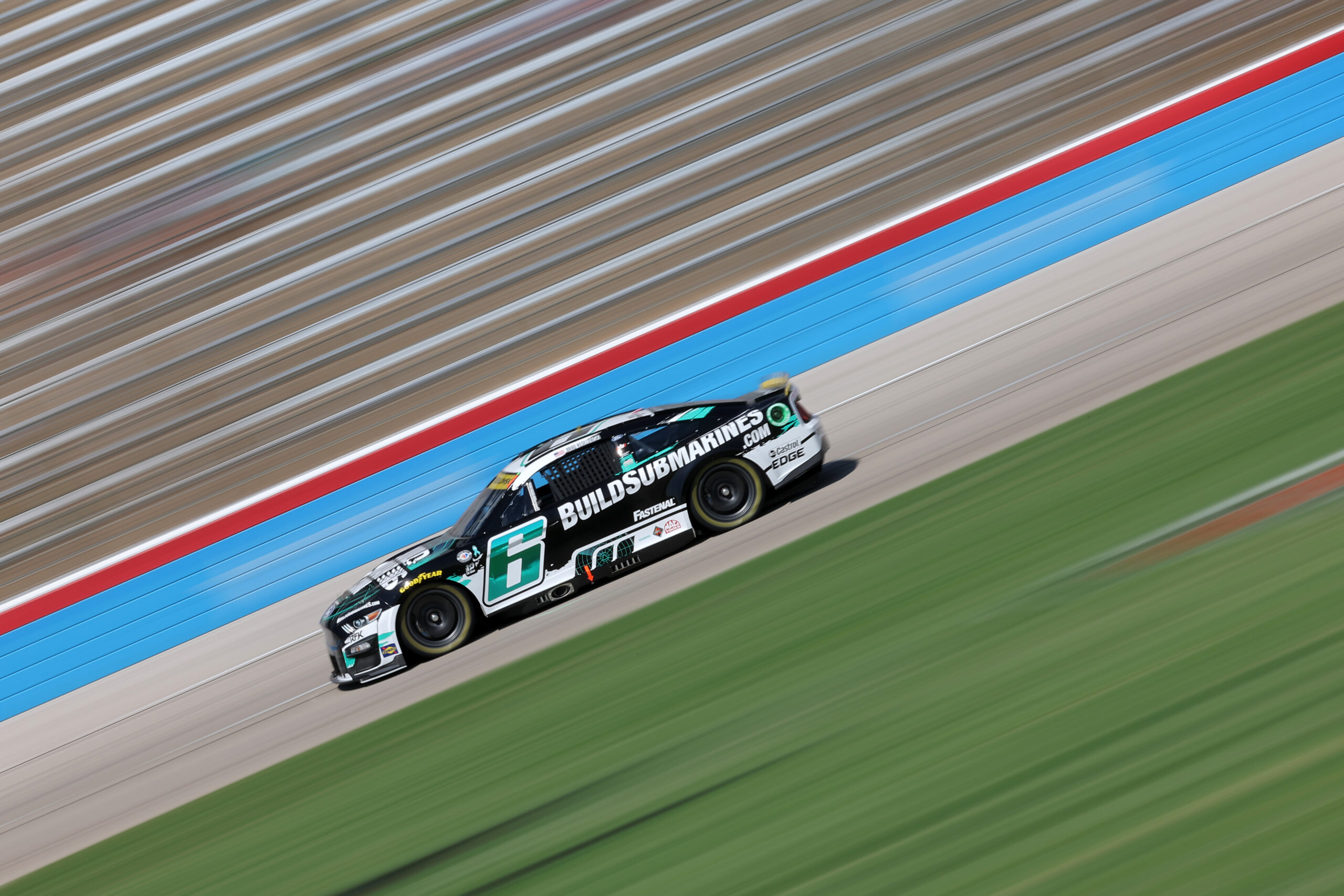 Keselowski Caps Solid Day in Texas with Seventh-Place Finish