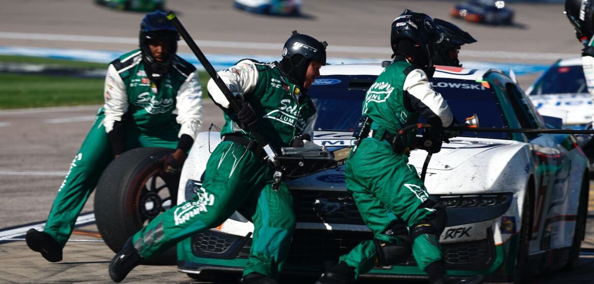 Keselowski Leads RFK Racing at Kansas Speedway